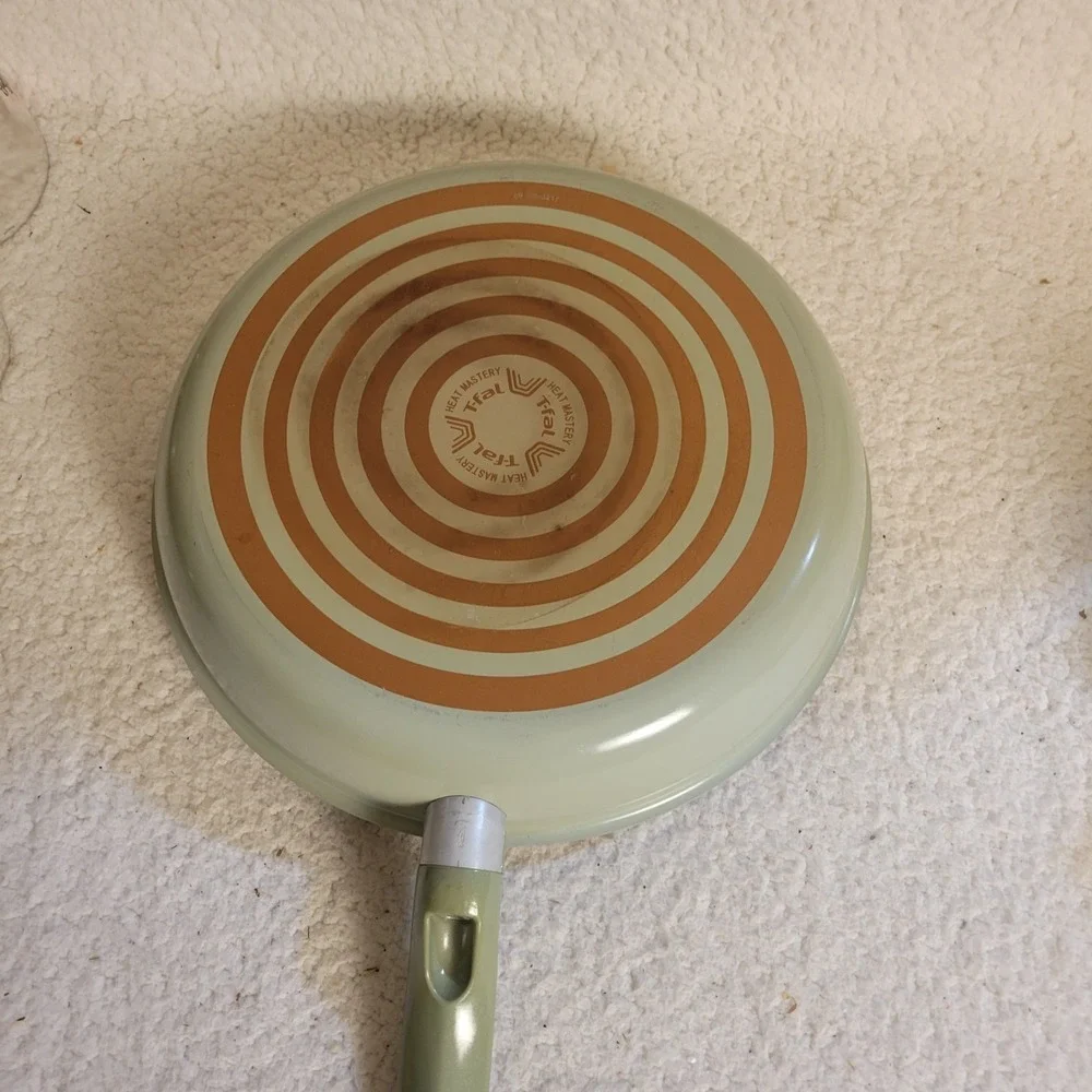 T-fal Heat Mastery 12 Inch Nonstick Frying Pan Skillet Green Thermo-Spot